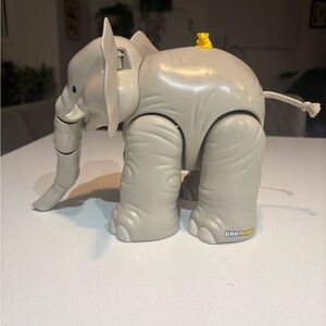 Fisher-Price Little People Big Animal Zoo Elephant – Music & Sounds Toy